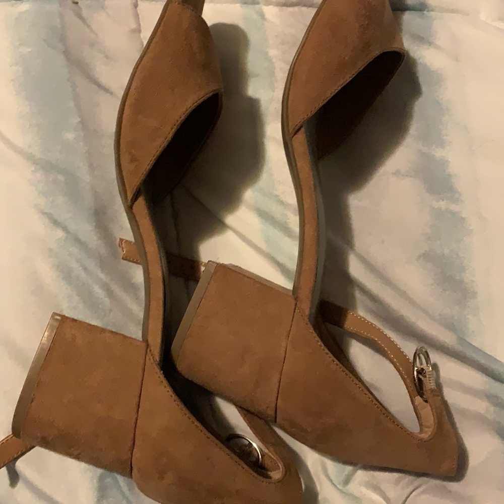 NWOT suede looking heels worthingtom - Picture 3 of 5